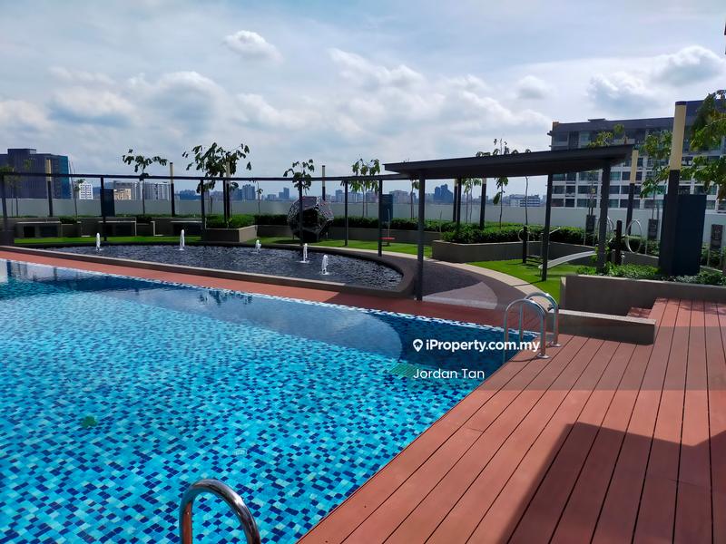 Service Residence for Rent in Pacific Star by Jordan Tan - Pool - iProperty.com.my