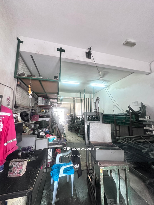 Shop-Office for Sale in Mutiara Mas 3 Storey Shophouse, Skudai by Yvonne Ng - iProperty.com.my