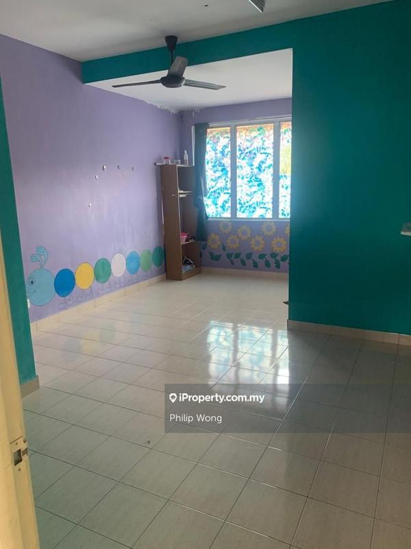 Rumah Berangkai 2 Tingkat untuk Dijual di Taman Equine, Seri Kembangan oleh Philip Wong - iProperty.com.my