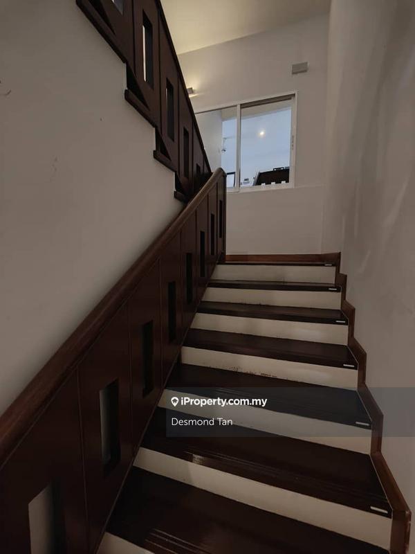 Rumah Berkembar untuk Dijual di SS 21, Damansara Utama, Petaling Jaya oleh Desmond Tan - iProperty.com.my