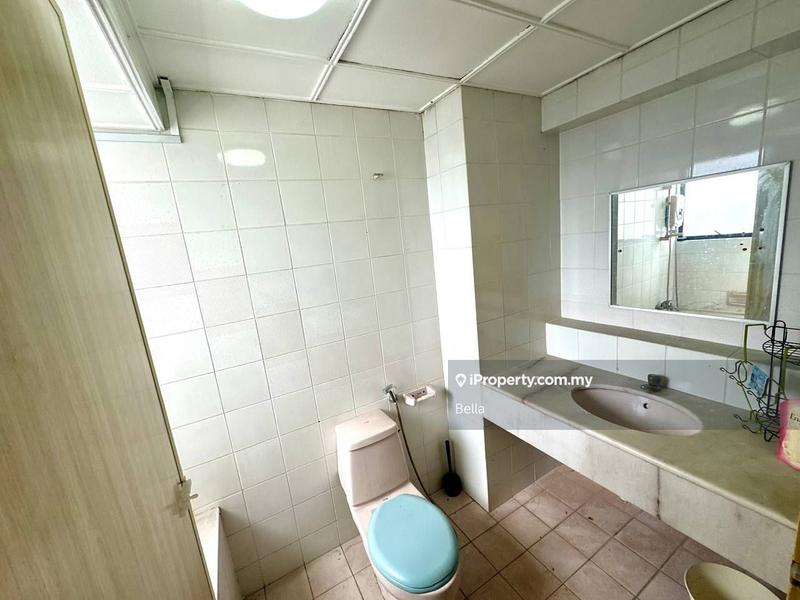 Condominium for Sale in Bukit Desa Condominium by Bella - iProperty.com.my