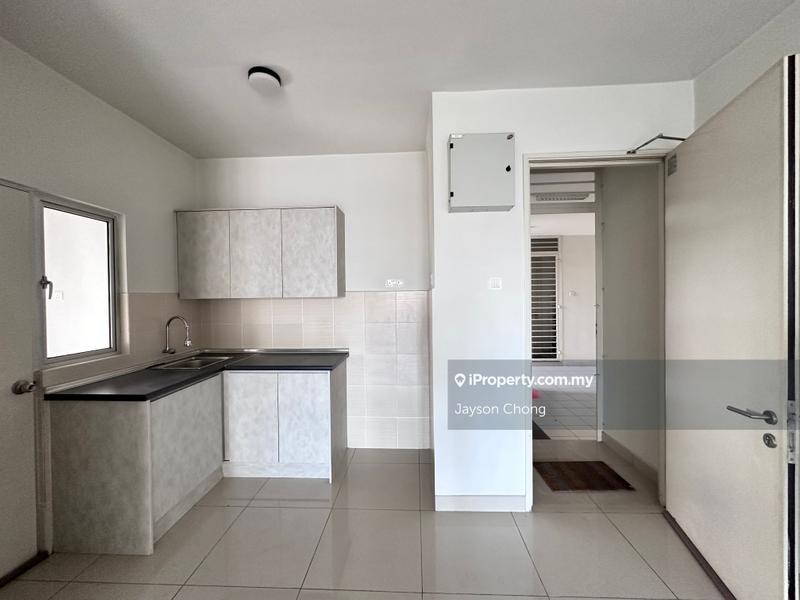 Kediaman Servis untuk Dijual di Maxim Residences oleh Jayson Chong - iProperty.com.my