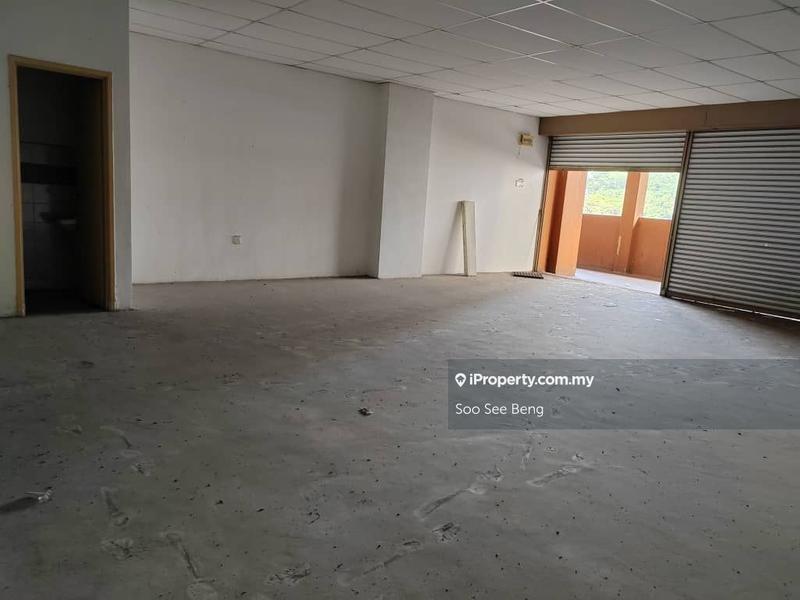 Pejabat-Runcit untuk Dijual di Flora Damansara commercial lot, Damansara Perdana oleh Soo See Beng - iProperty.com.my
