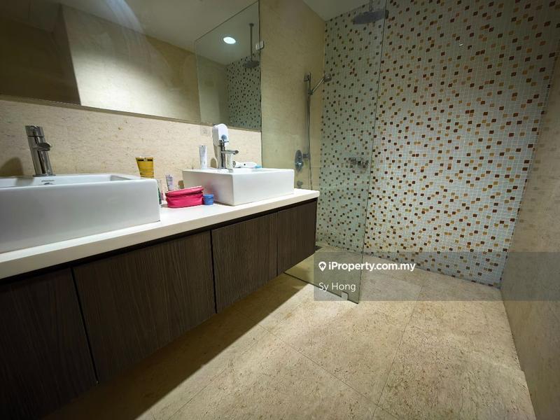 Residensi Servis untuk Disewa di Regalia Residence oleh Sy Hong - iProperty.com.my