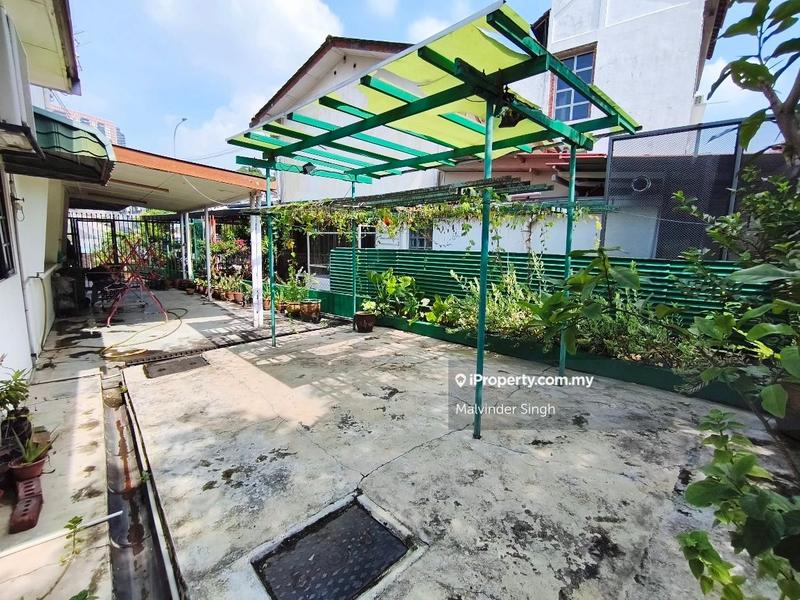 Semi-Detached House for Sale in Taman United, Jalan Klang Lama (Old Klang Road) by Mel Walia - iProperty.com.my