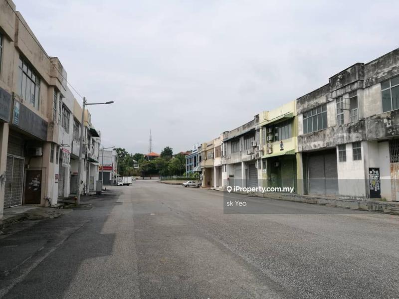 For Rent - Terrace factory Subang Jaya