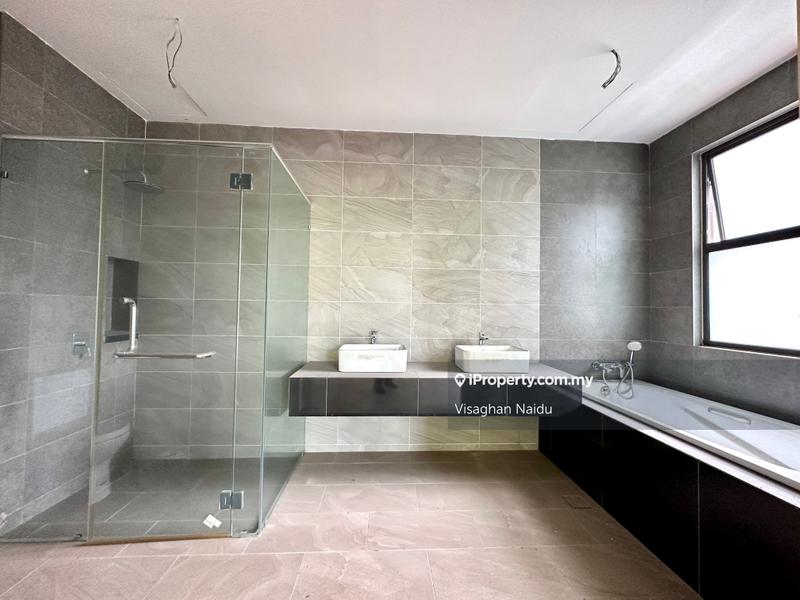 Bungalow House for Sale in Bandar Country Homes, Rawang by Visaghan Naidu - iProperty.com.my