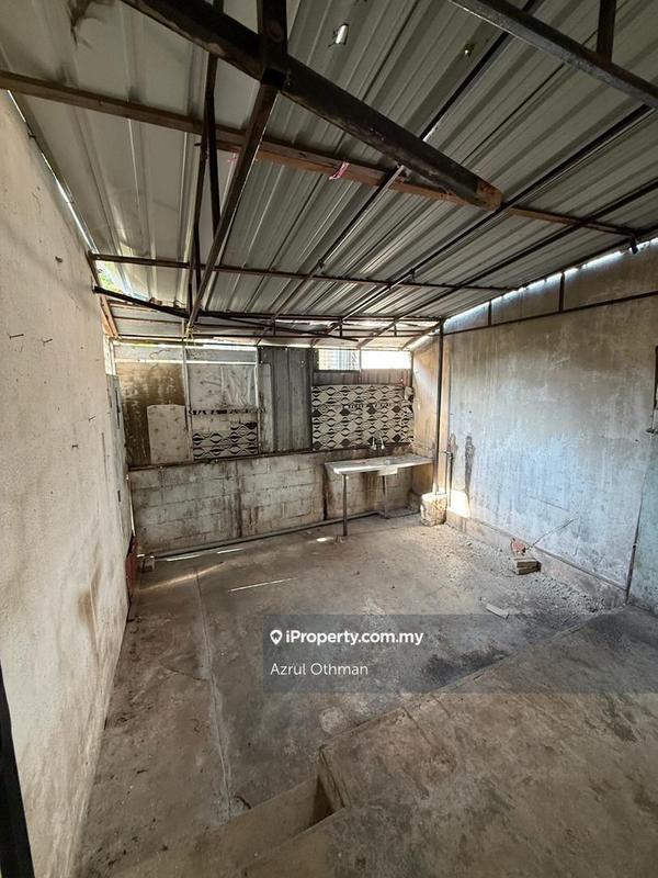 Rumah Teres 1-Tingkat untuk Dijual di Taman Paroi Jaya, Seremban oleh Azrul Othman - iProperty.com.my