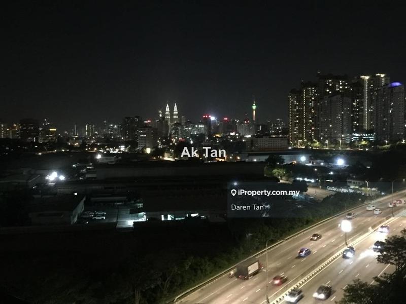 Service Residence for Sale in Flexus Signature by Daren Tan - iProperty.com.my