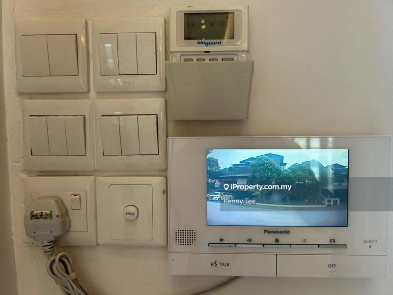 Bungalow House untuk Dijual di Country Heights Damansara, Kuala Lumpur oleh Kenny Tee - iProperty.com.my