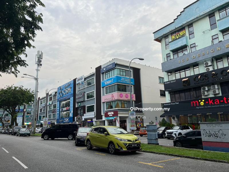 For Rent - SPACIOUS 3000sf/4800sf EXCELLENT LOCATION,SRI PETALING,JALAN RADIN BAGUS,JALAN RADIN ANUM