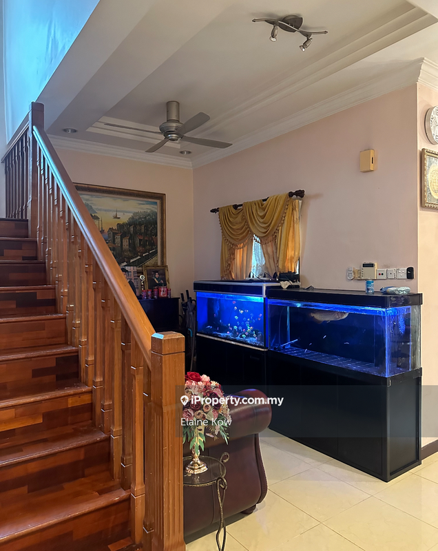 Bungalow House for Sale in Seksyen 11, Kota Damansara by Elaine Kow - iProperty.com.my