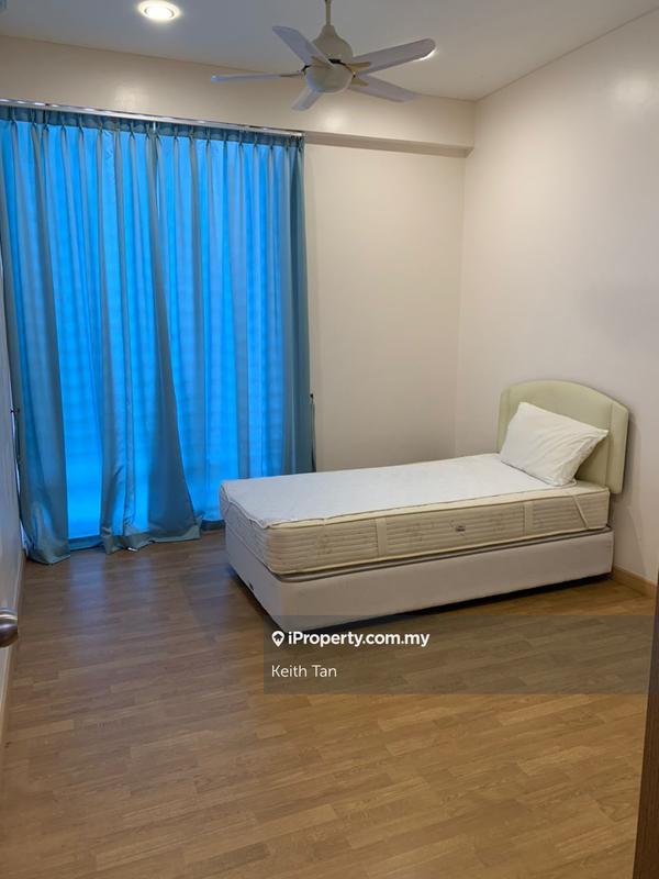 3-storey Terraced House for Sale in Laman Klebang, Klebang by Keith Tan - iProperty.com.my