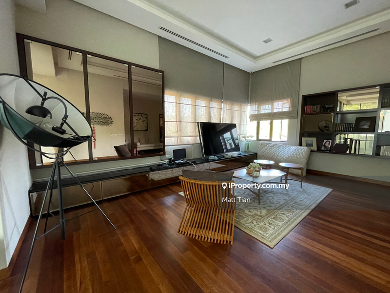 Bungalow House for Sale in the reserve puncak kemensah, Ulu Kelang by Matt Tian - iProperty.com.my