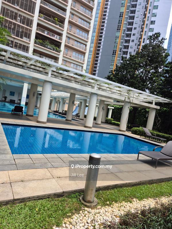 For Sale - Hampshire Park Condominium