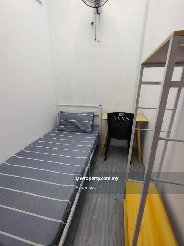 For Rent - Pelangi Indah