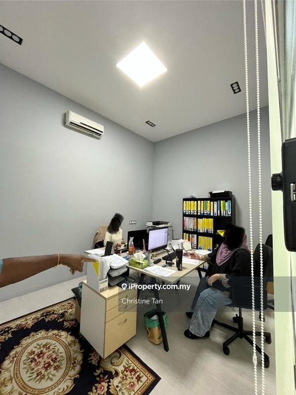 Shop / Office untuk Disewa di Seksyen U5, Shah Alam oleh Christine Tan - iProperty.com.my