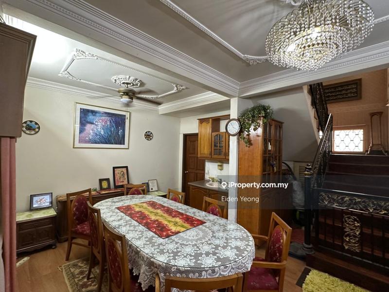 Banglo untuk Dijual di SS1, Petaling Jaya oleh Eiden Yeong - iProperty.com.my