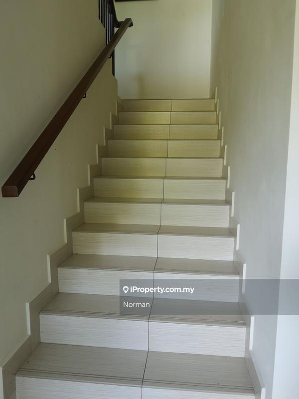 Rumah Berkembar untuk Dijual di Seremban 2, Negeri Sembilan oleh Norman - iProperty.com.my