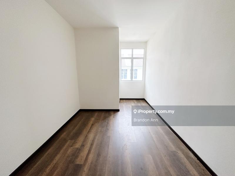 2-storey Terraced House for Sale in Seri Mahkota Maju, Gambang, Kuantan, Kuantan by Brandon Ann - iProperty.com.my