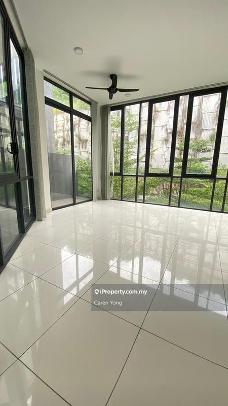 Rumah Berangkai 4 Tingkat untuk Dijual di Damansara Perdana, Selangor oleh Caren Yong - iProperty.com.my