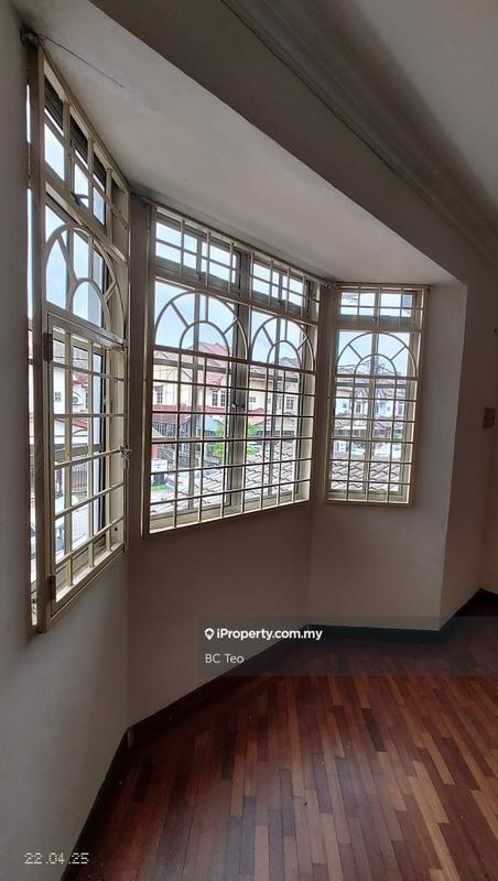 Rumah Berangkai 2 Tingkat untuk Dijual di Bukit Rahman Putra, Sungai Buloh oleh BC Teo - iProperty.com.my