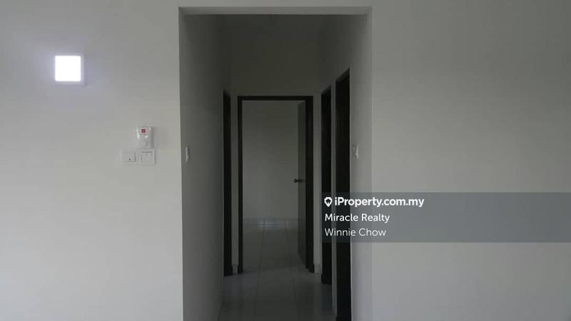 Apartment for Rent in Akasia Apartment by Winnie Chow - iProperty.com.my
