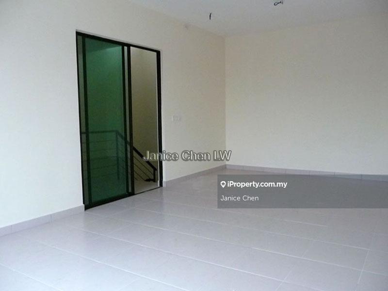 Rumah Berangkai 2.5 Tingkat untuk Disewa di Kinrara Residence, Taman Damai Utama, Puchong, Bandar Kinrara oleh Janice Chen - iProperty.com.my