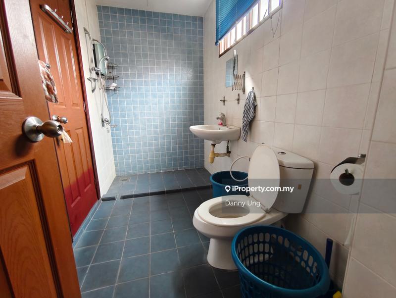 Rumah Berangkai 3 Tingkat untuk Dijual di yzn2g, Batu oleh Danny Ung - iProperty.com.my