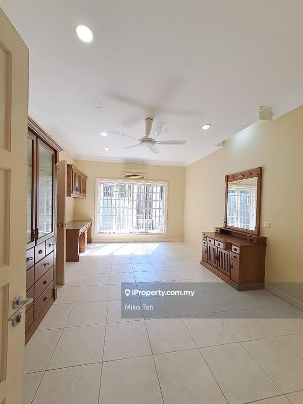 Banglo untuk Dijual di Taman Equine, Seri Kembangan oleh Miko Teh - iProperty.com.my