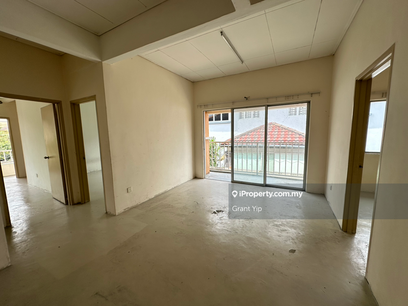 Rumah Berkembar untuk Dijual di Taman Puncak Jalil, Seri Kembangan oleh Grant Yip - iProperty.com.my