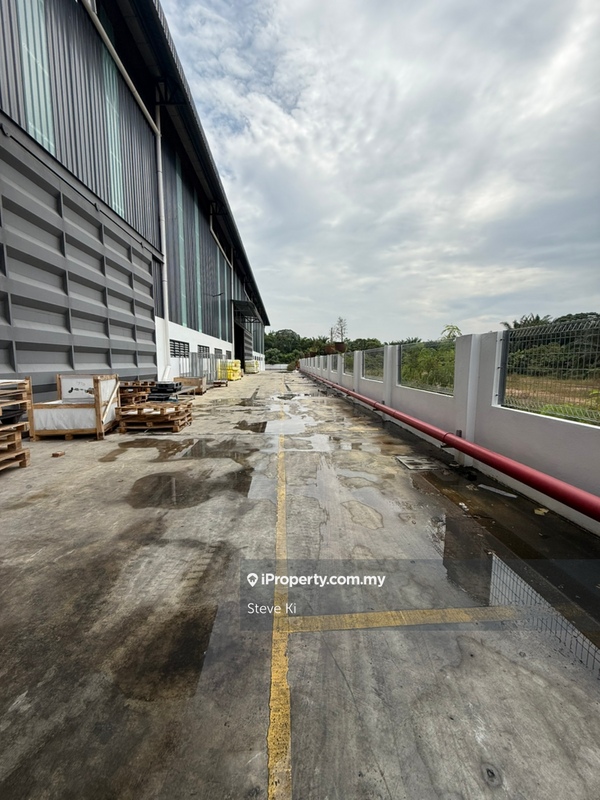 Warehouse for Sale in Kampung Sijangkang, Telok Panglima Garang by Steve Ki - iProperty.com.my