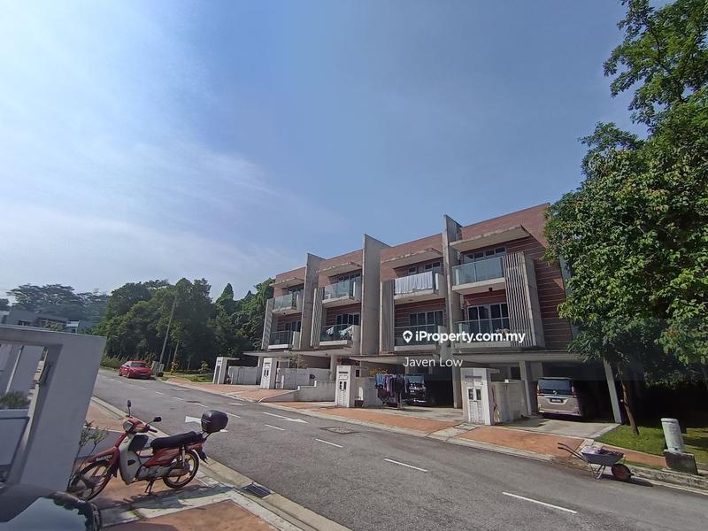 Townhouse untuk Dijual di The Vale I The Vale 2 Sutera Damansara Corner Lot, Petaling Jaya oleh Javen Low - iProperty.com.my