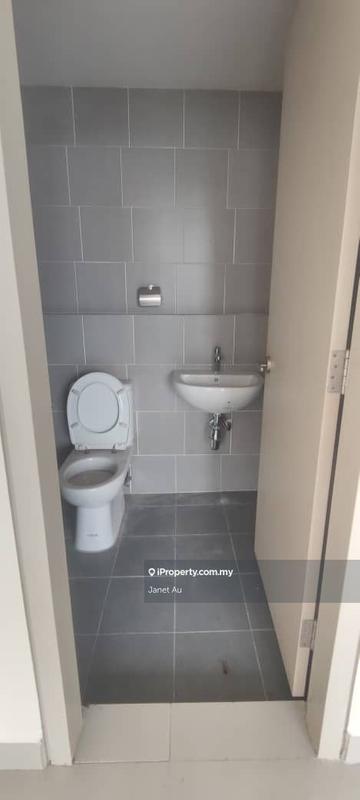 Service Residence for Sale in Flexis @ One South by Janet Au - iProperty.com.my