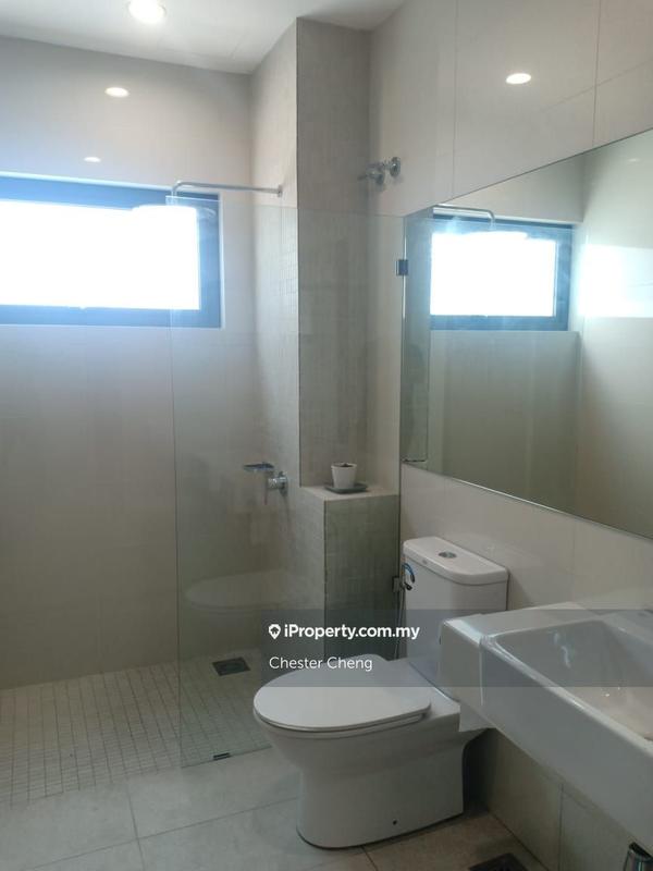 Rumah Berkembar untuk Dijual di Subang Jaya, Selangor oleh Chester Cheng - iProperty.com.my