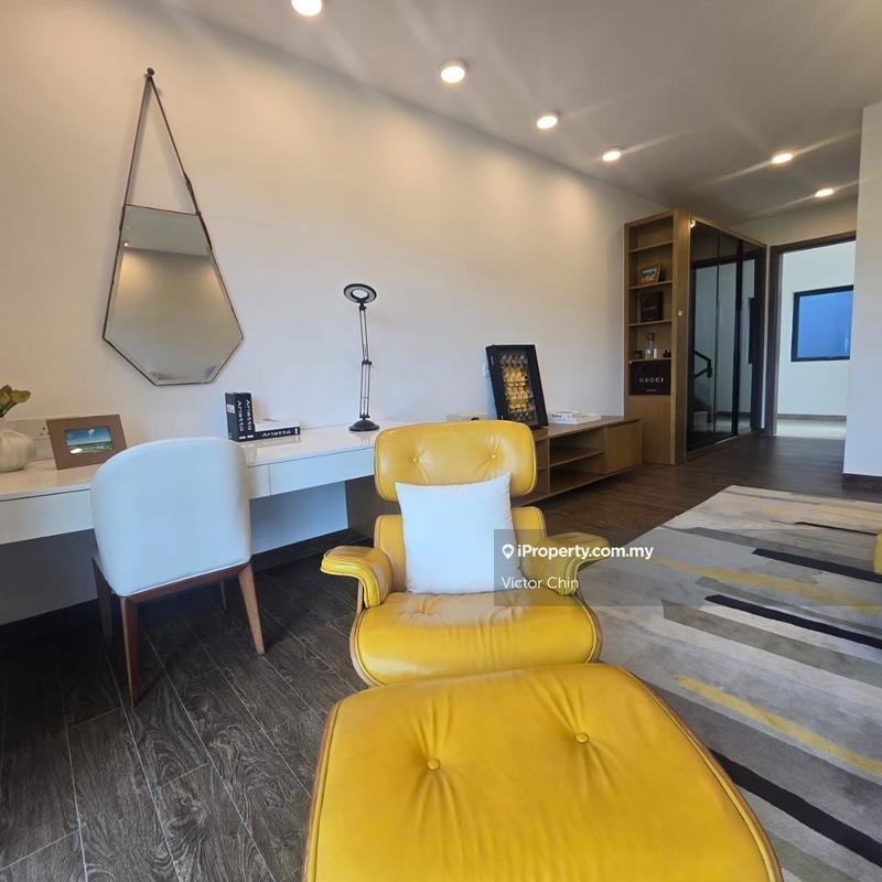Rumah Berangkai 2 Tingkat untuk Dijual di Forest City Golf Resort Villa, Johor Bahru oleh Victor Chin - iProperty.com.my