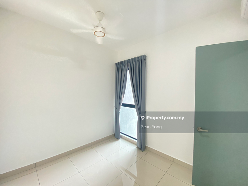 For Sale - Fortune Centra