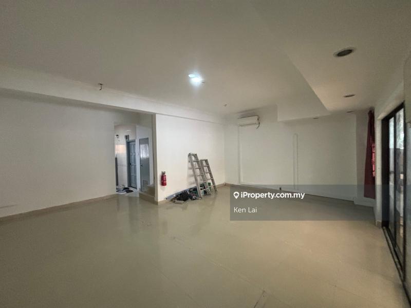 3-storey Terraced House for Sale in Bandar Utama 6, Bandar Utama by Ken Lai - iProperty.com.my