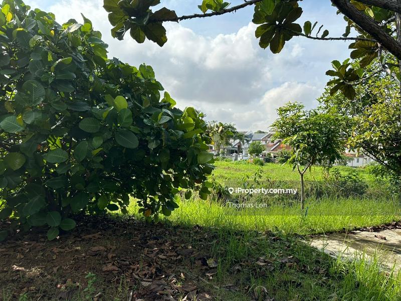 Bungalow House for Sale in Subang Jaya, Selangor by Thomas Loh - iProperty.com.my