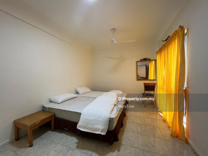 Service Residence for Rent in Gold Coast Malacca International Resort by Mary Low - iProperty.com.my