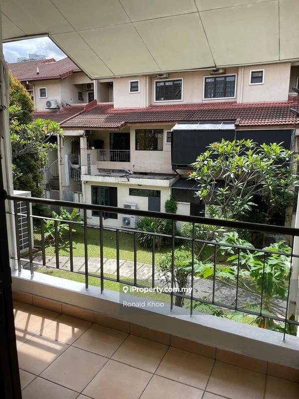 Townhouse for Sale in Sunway Damansara, Kota Damansara by Ronald Khoo - iProperty.com.my
