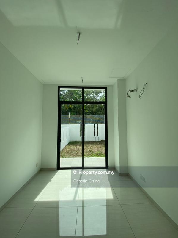 Semi-Detached House for Sale in iync3, Sungai Buloh by Chastin Ch'ng - iProperty.com.my