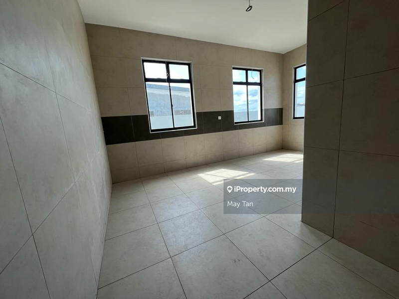 Semi-Detached House for Sale in Taman Setia Mutiara, Kluang by May Tan - iProperty.com.my