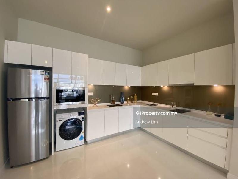 Service Residence for Sale in Service Suites @ Pavilion Embassy by Andrew Lim - iProperty.com.my