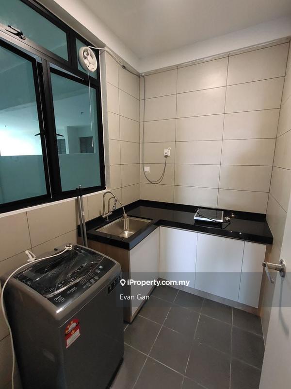 Service Residence for Sale in Ong Kim Wee Residence by Evan Gan - iProperty.com.my
