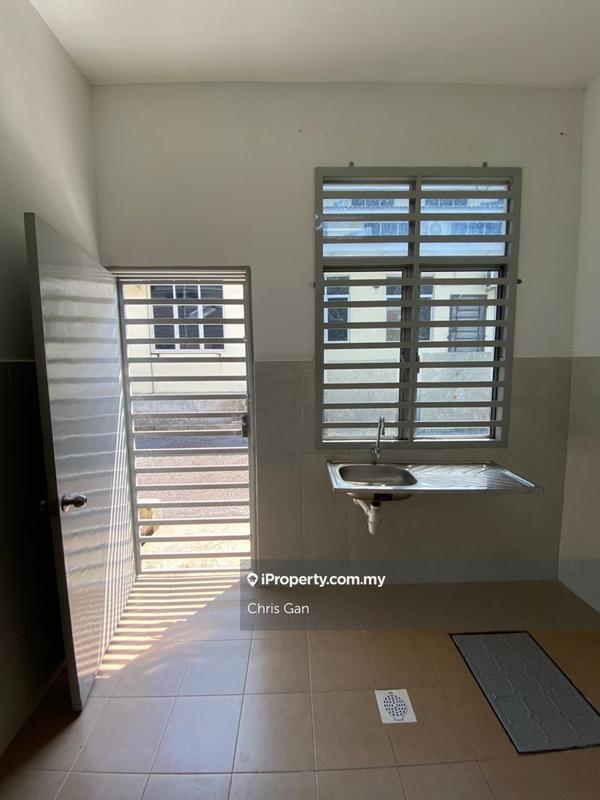 1.5-storey Terraced House for Sale in Taman Seri Mahkota Aman, Kuantan by Chris Gan - iProperty.com.my