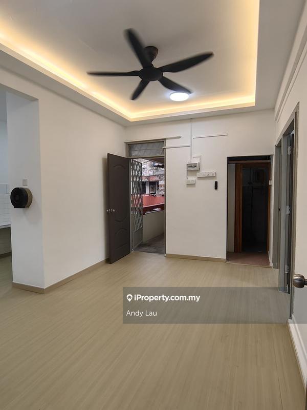 For Sale - Flat Taman Perling