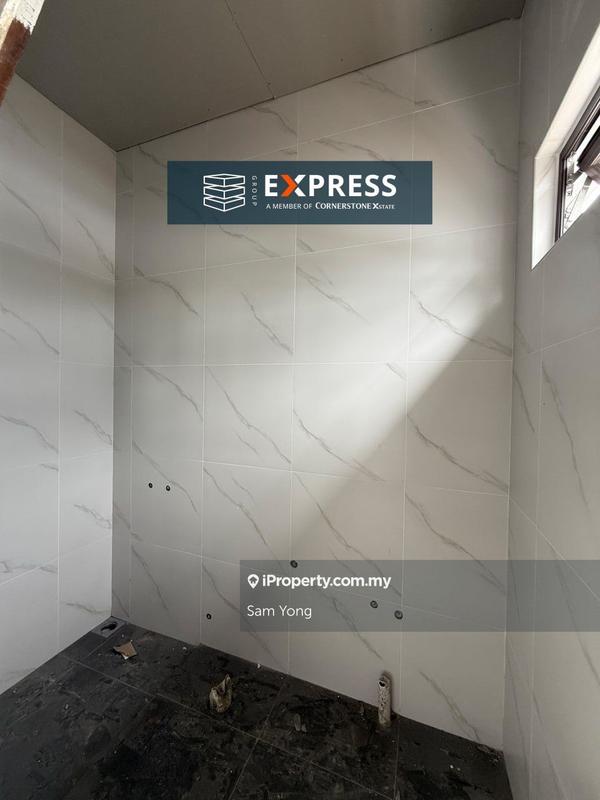 Bungalow House for Sale in Holiday Park, Miri by Sam Yong - iProperty.com.my
