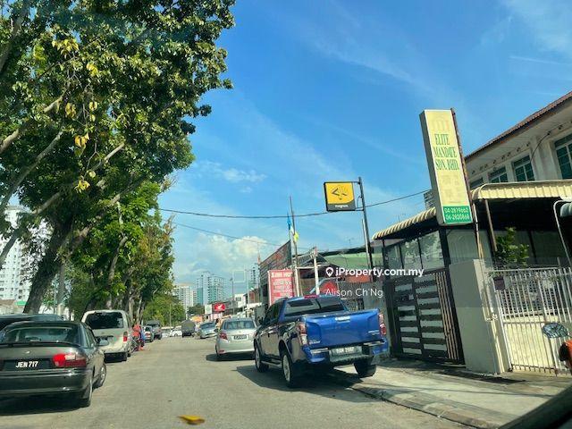 Rumah Teres 2-Tingkat untuk Dijual di Taman Free School, Jelutong oleh Alison Ch'Ng - iProperty.com.my
