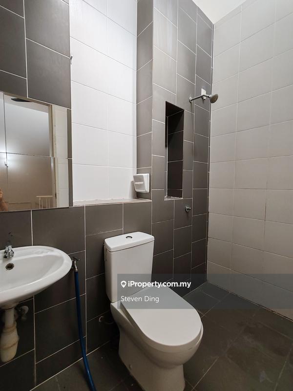 Rumah Berangkai 2 Tingkat untuk Dijual di Setia Permai 3, Setia Alam oleh Steven Ding - iProperty.com.my